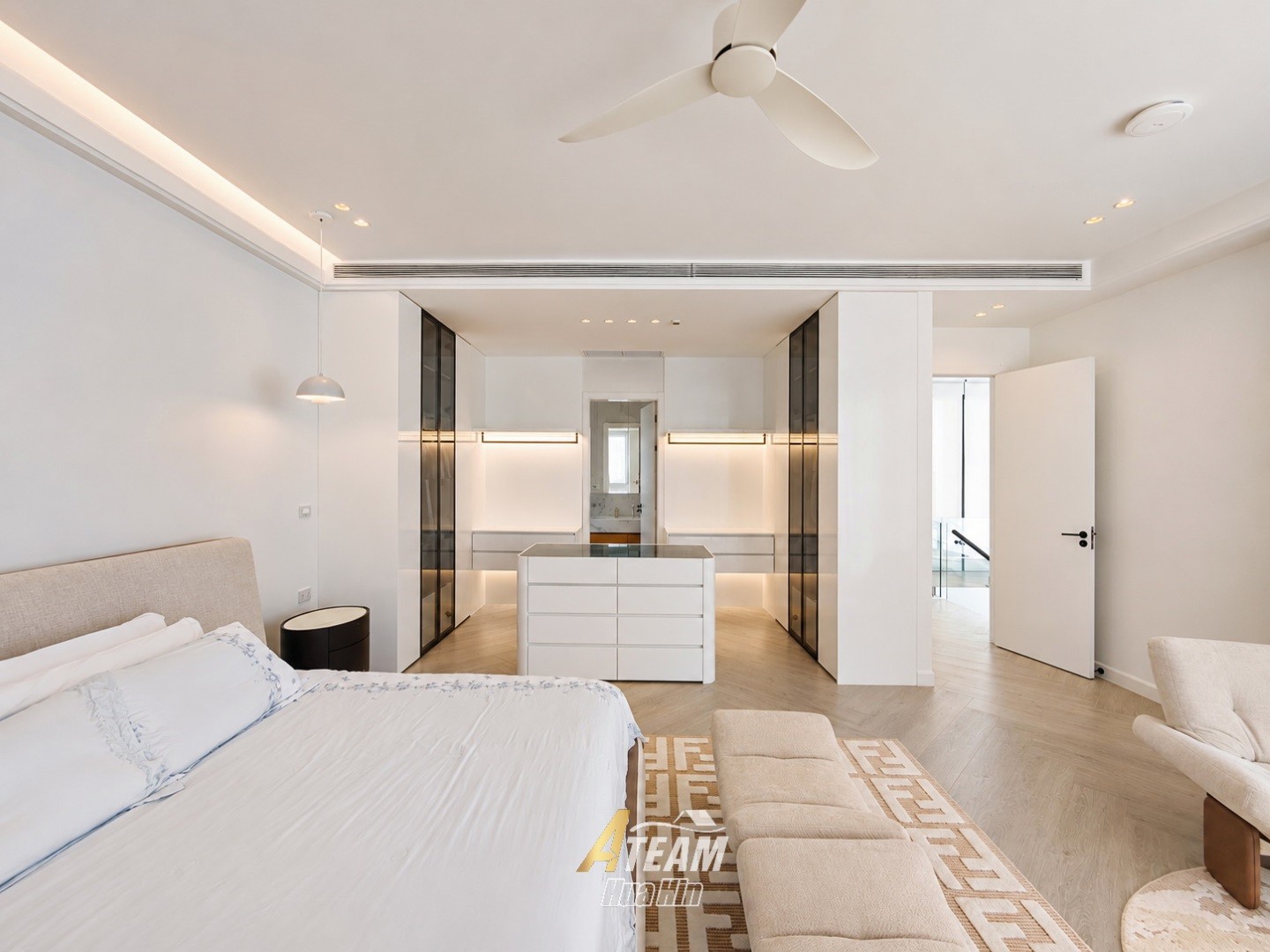 Villa de luxe exceptionnelle de 4 chambres dans le secteur de Black Mountain