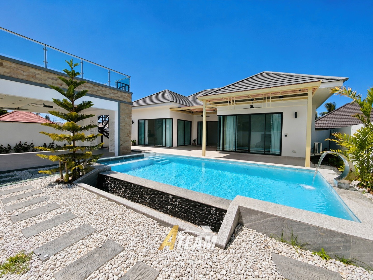 Blue Sky Pool Villa – Nouvelles villas avec piscine et 3 chambres