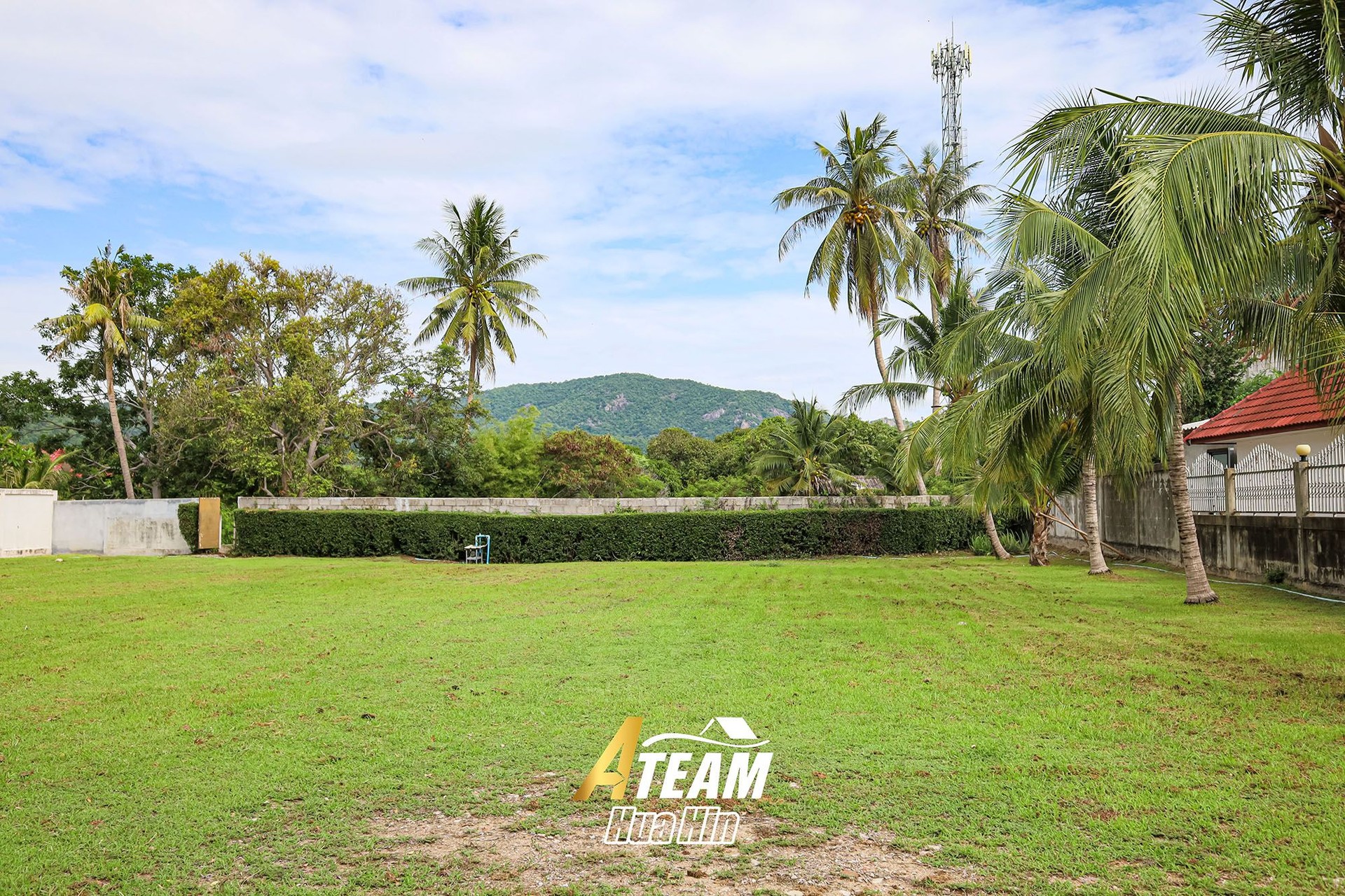 Terrain à vendre à Hua Hin Soi 6 avec vue sur les montagnes