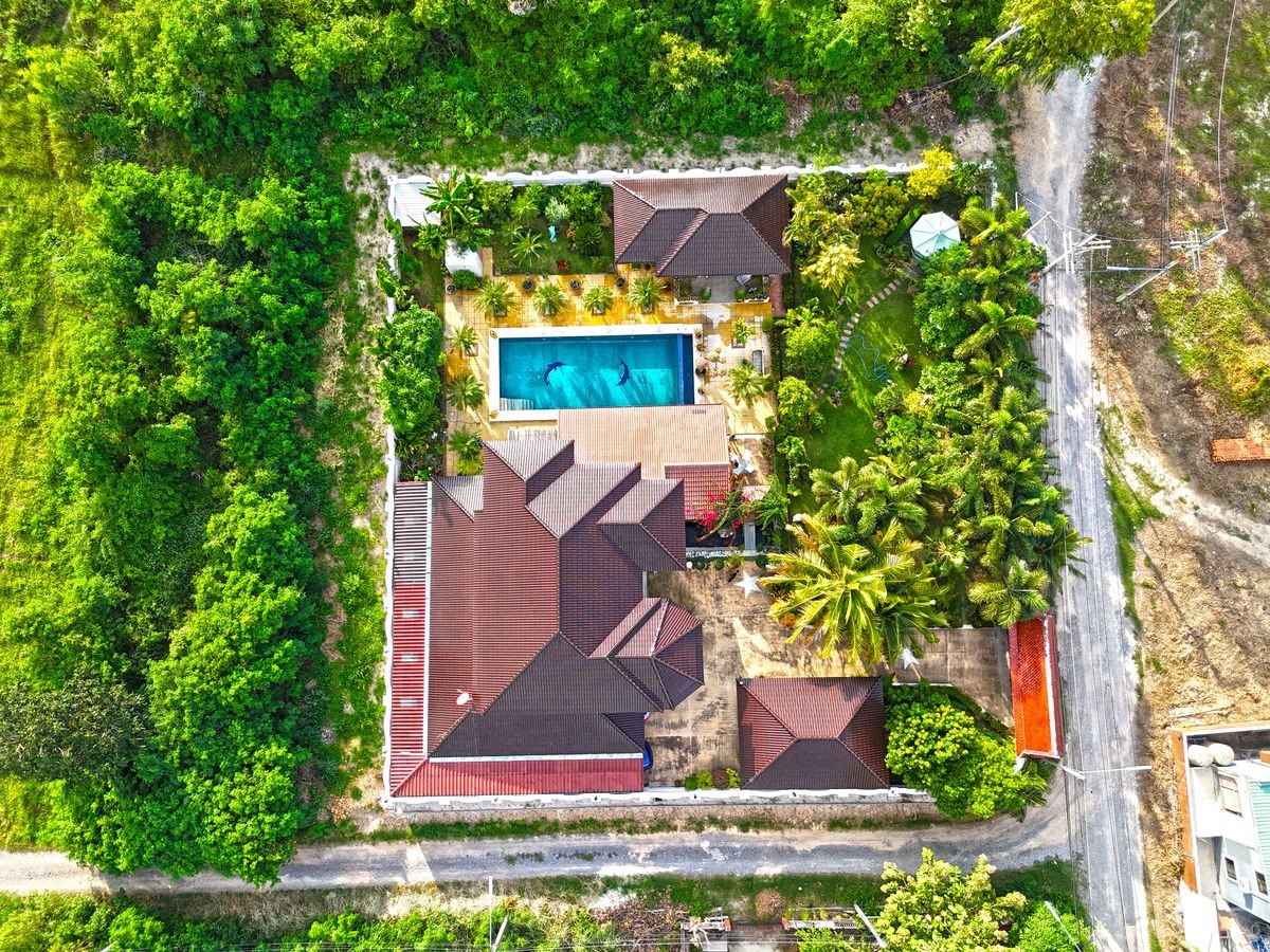 img_tropical paradise 21_9MB drone hua hin poolvilla hua hin for sale 1