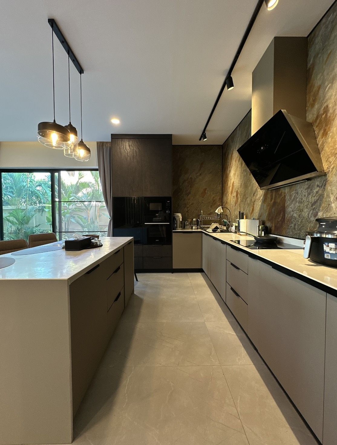 house for rent luxury 4bed sirasiraa huahin11