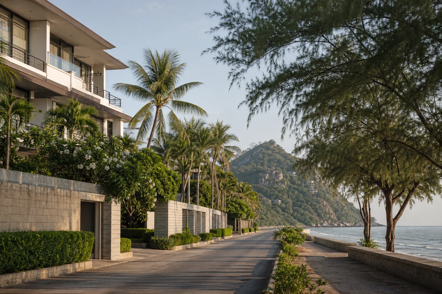 Front de mer de Khao Takiab
